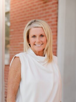 Sharon Reynolds Clark 